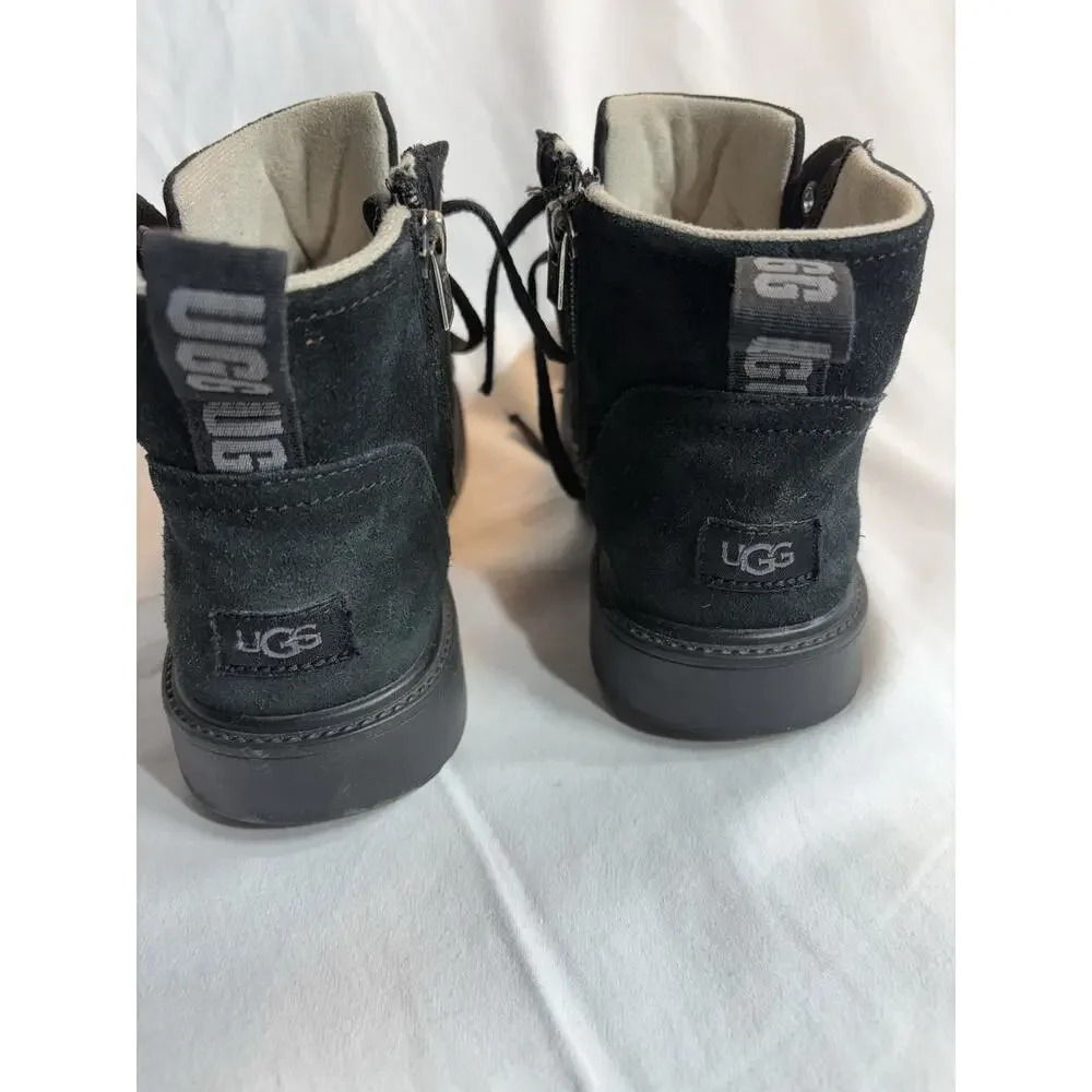Ugg Kids Chelham Weather Boot in Black Suede Waterproof Size 2